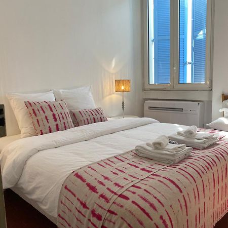 Click! Casa Lamartine Fabulous Ideal Location Walk To All!!! Cassis Luaran gambar