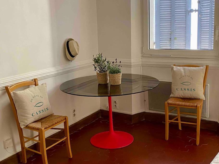 Click! Casa Lamartine Fabulous Ideal Location Walk To All!!! Cassis Luaran gambar